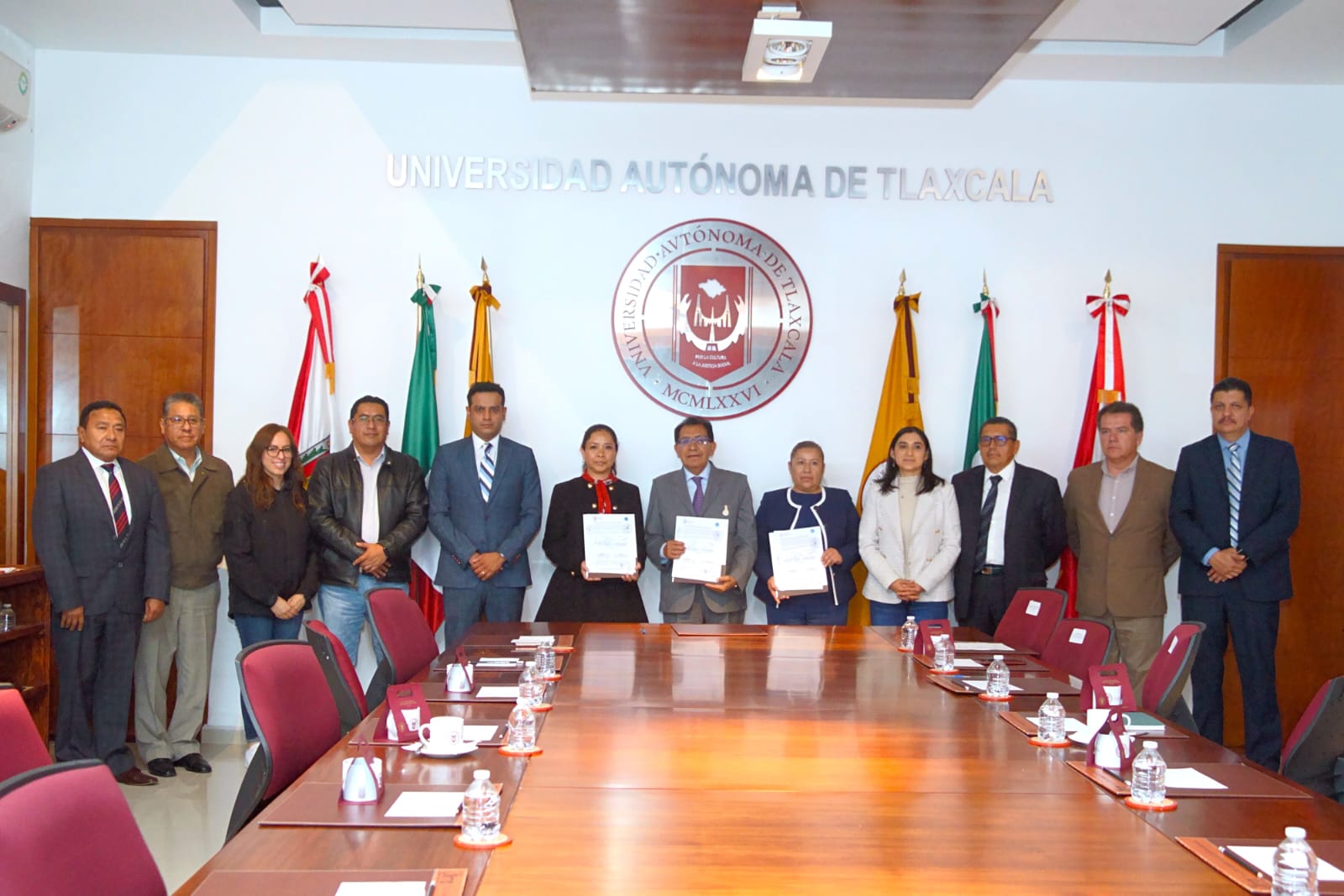 UATx y FGJE firman convenio de colaboración para servicio social y prácticas profesionales